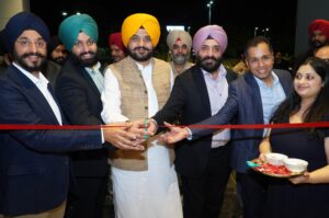 Punjab Industries Minister Tarunpreet Singh Sond taking a tour of Tynor Group's new plant Ortech Textiles in Mohali..jpg